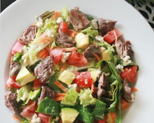 Steak salad emporio